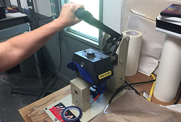 hat press